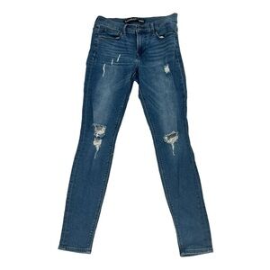 Express Ultimate Stretch Mid Rise Distressed Jean Leggings Size 4 Women’s